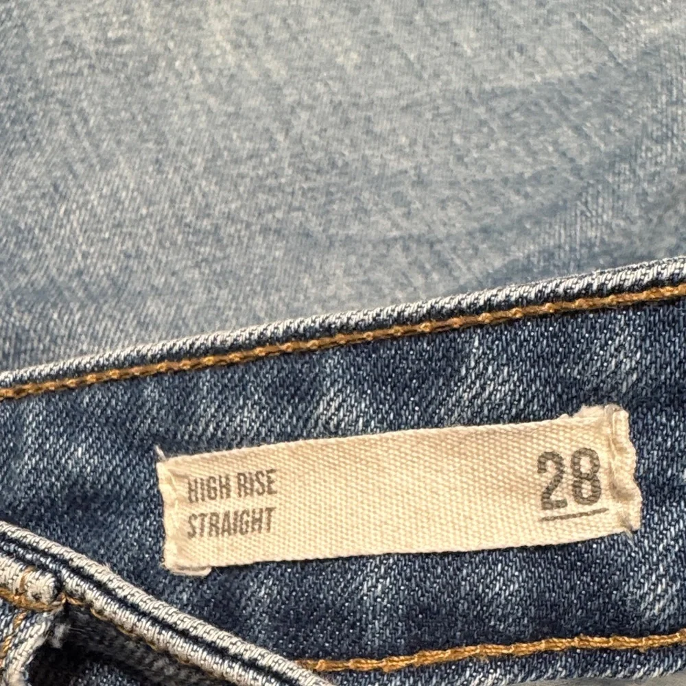 Harper‎ Light Blue Straight Leg Jeans with Frayed Hem Sz 28